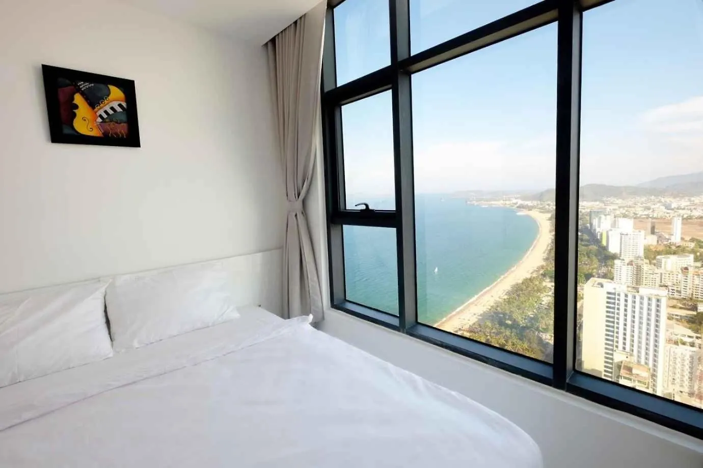 Sunrise Sea View Apartment Nha Trang