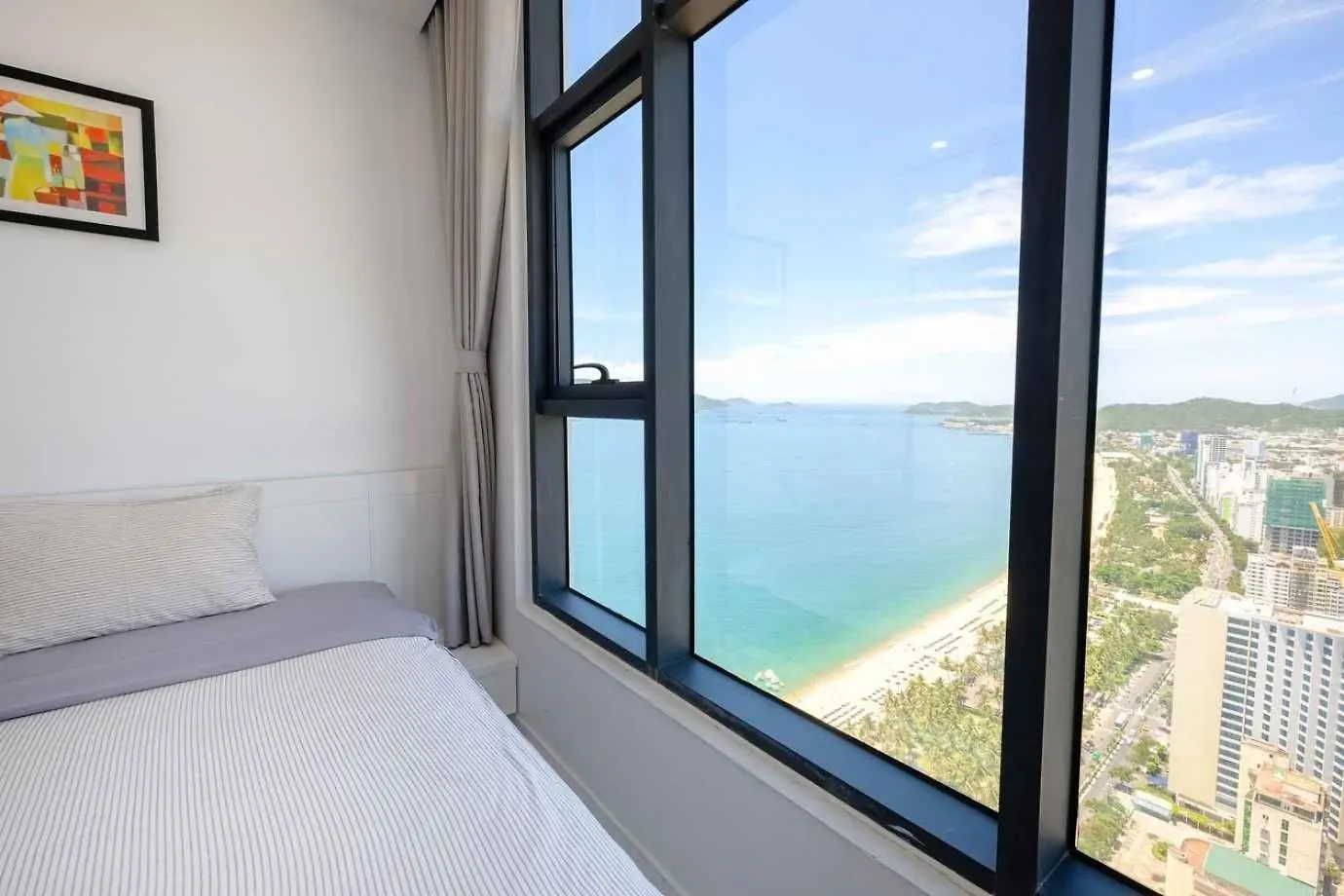Sunrise Sea View Apartment Nha Trang